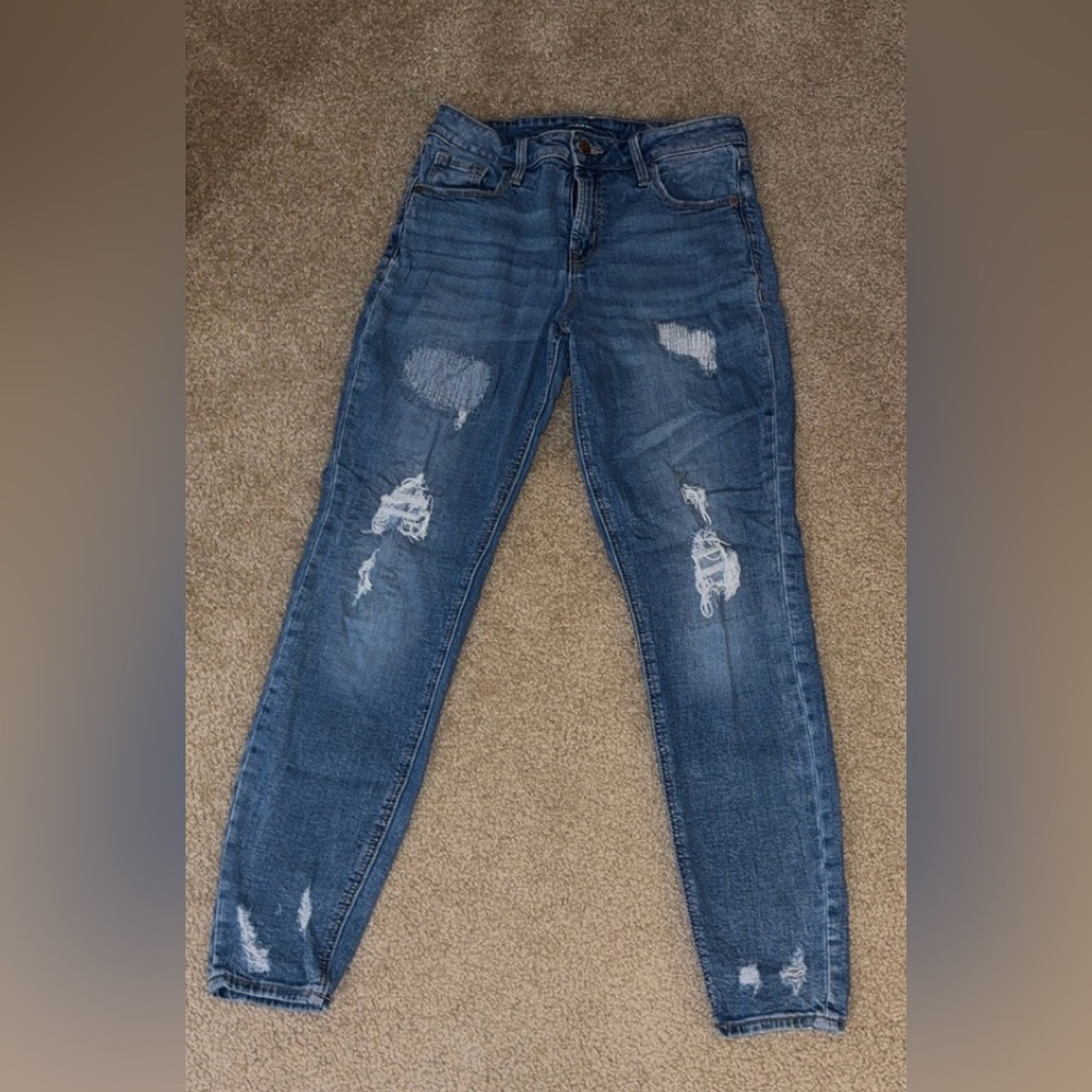 Old Navy Medium Wash Jeans!